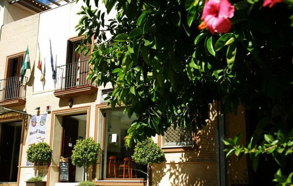 Ele Santabarbara Castilleja de la Cuesta Exterior foto